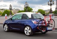 La forma más fácil de llevar hasta cuatro bicicletas este verano