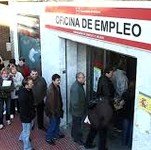 Paro y despidos superan a los divorcios en las consultas legales en España