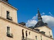 Los edificios históricos quedan excluidos de esta nueva normativa por la imposibilidad de acometer obras en ellos.