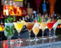 Gasset Habana cumple un año y lo celebra al más puro estilo caribeño