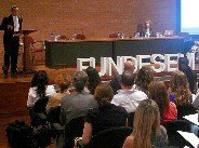 Momento de la conferencia sobre EREs y recolocación celebrada en Fundesem y organizada por Key Executive.