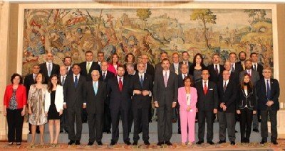 S.A.R. el Príncipe de Asturias recibe a la primera promoción del Postgrado de Inteligencia Económica y Seguridad