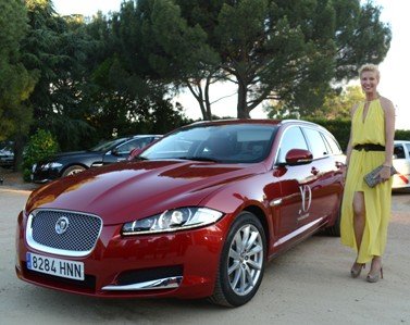 Anne Igartiburu a su llegada a la gala.