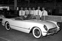 El Corvette cumple 60 años en plena forma, continúa siendo un icono