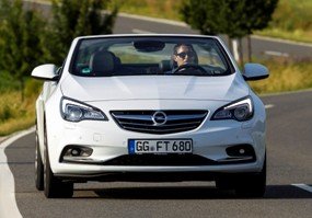 Presentación Mundial del potente Opel Cabrio de 200 CV/147 kW