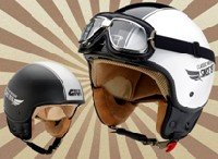 GIVI se adentra en el mundo vintage con casco y gafas