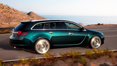 Nuevo Opel Insignia, más versiones, motores evolucionados y mucho Infoentretenimiento