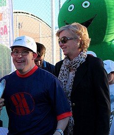 CETELEM viene desarrollando una intensa labor solidaria en favor de las personas con síndrome de Down.