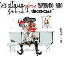 El gitano pelirrojo esperando sólo en la sala de urgencias
