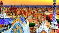 Barcelona es una preciosa capital que se abre al mundo como un destino favorito entre los turistas extranjeros.