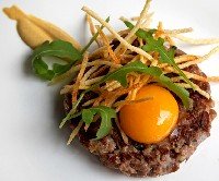 Al chef Jose Calleja le encanta sorprender en su restaurante Surtopía