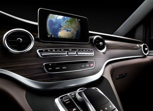 Mercedes nos desvela a medias su nueva clase V