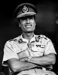El Coronel libio Muammar el Gadafi durante las fechas del derrocamiento del rey Idris I de Libia, en 1969.