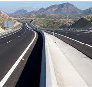 Las carreteras europeas siguen hoy unos estándares muy mejorados y cada vez más homologados.