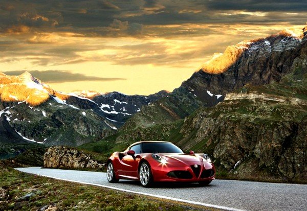 Ya esta en el mercado el Alfa Romeo 4C