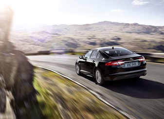Jaguar pone a punto la gama XF