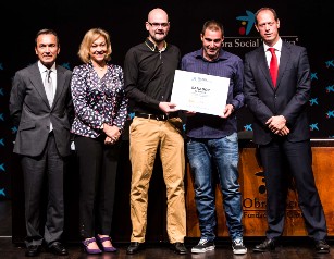 El equipo de Bluelife Battery, ganadores de los Premios EmprendedorXXI en Madrid.