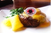 Rubaiyat presenta la mejor hamburguesa de kobe