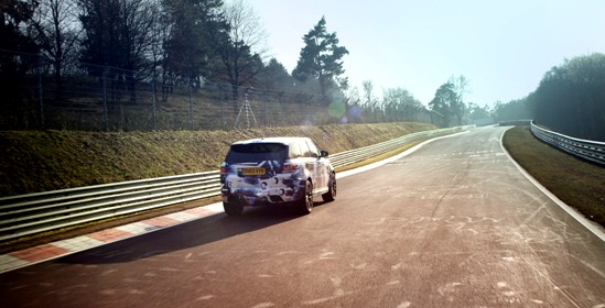 El prototipo del Range Rover Sport SVR presentado en sociedad