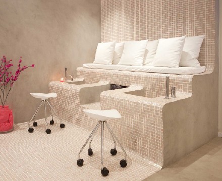 Nueva pedicura en 4 etapas de Senev en el centro Nenha, comodidad y relax para nuestros pies