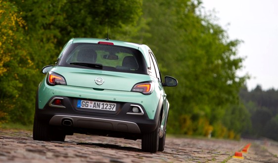 Nuevo Opel Adam Rocks