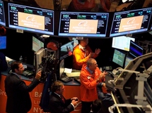 Las acciones de Alibaba cierran en 93,98 dólares el primer día de operaciones