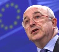 Lección magistral de Joaquín Almunia