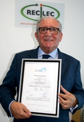 Recilec recibe el premio “WEEELabex”