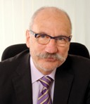 Ramon Trias es presidente – Director General de AIS Group.