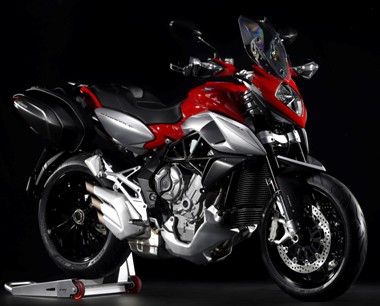Nueva MV Agusta Stradale 800, el gusto por el refinamiento