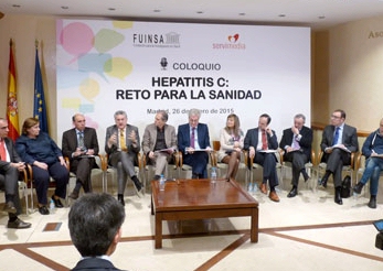 De Izda a Dcha: José Martínez Olmos, portavoz socialista en la Comisión de Sanidad del Congreso de los Diputados; Begoña Barragán, miembro de la junta directiva del Foro Español de Pacientes; Antoni Esteve, presidente de Farmaindustria; Agustín Rivero, Cartera Básica de Servicios y Farmacia del Sistema Nacional de Salud; José Manuel González Huesa, director general de Servimedia; Antón Herreros, director general de Fuinsa; Cristina Ibarrola, directora gerente del Sistema Navarro de Salud; José María Alonso, secretario primero de la Comisión de Sanidad; Vicente Carreño García, presidente de la Fundación para el Estudio de las Hepatitis Virales; Francisco J. Fernández, director de Correo Farmacéutico y Diario Médico; y Emilio de Benito, redactor de salud en El País y colaborador de la Cadena SER.