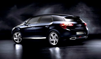 Nuevo DS 5, el refinamiento del buque insignia de la marca