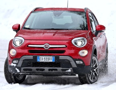 Fiat aumenta la “familia 500” con el Crossover Fiat 500X