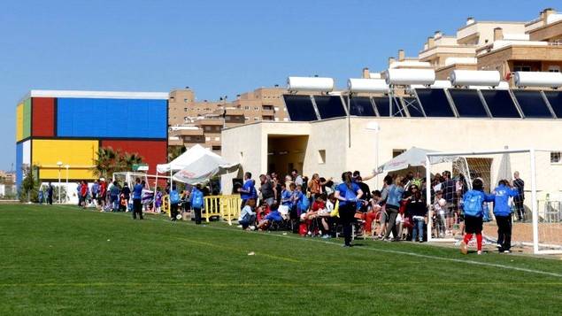 Marina dOr Ciudad de Vacaciones, capital del fútbol base