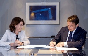 La Asociación Centro de Dirección de Recursos Humanos y el COI firman un convenio para la implantación de un nuevo Máster Universitario en Dirección de RRHH