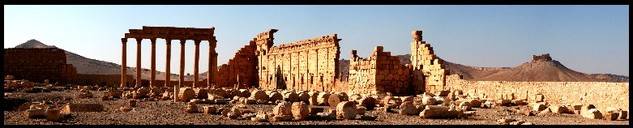 Las guerras en Siria e Iraq han posibilitado la destrucción, expolio y saqueo de numeroso vestigios arqueológicos que han supuesto, incluso, la financiación de los diversos bandos contendientes.