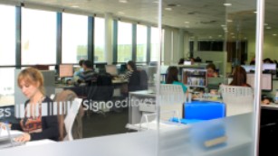 Signo editores se suma a la igualdad laboral con cuatro claves para atraer al personal femenino
