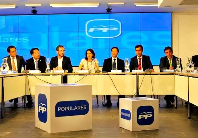 Liu Qibao se reúne con dirigentes del PP de España