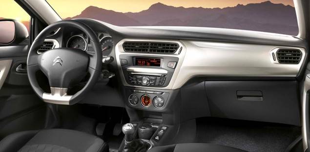 Citroën C-Elysée, made in spain, un campeón deportivo