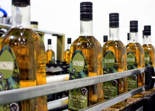 Oleoestepa nuevo proveedor de Mercadona de aceite de oliva virgen extra Gran Selección Cooperativa Hacendado