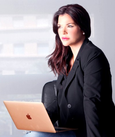 Johanna Manzanaro, en apoyo de las mujeres emprendedoras a través de Redes Sociales