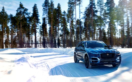 Jaguar F-Pace probado para ser llevado al límite