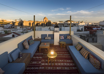 Azotea del hotel The Riad, en Tarifa.