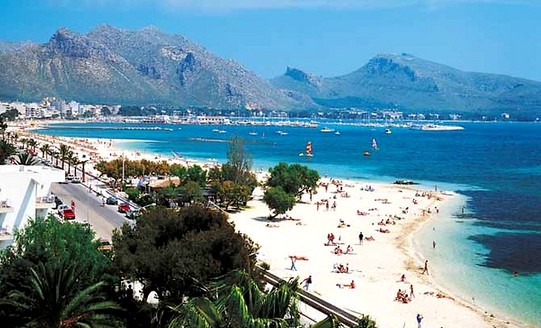 Según Hofmann, las islas Baleares tienen las playas más fotografidas de este verano