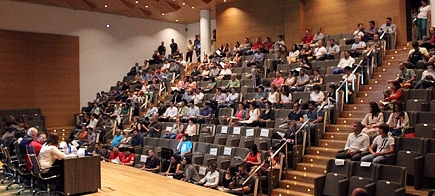 Ecommaster diseña un plan de estudio