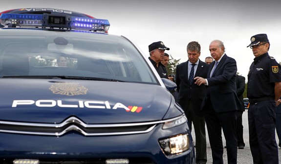 La Policía Nacional renueva su flota de patrullas con un millar de Citroen C4 Picasso