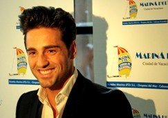David Bustamante fue una de las caras que se dejó ver por la fiesta de Primavera de Marina d'Or.