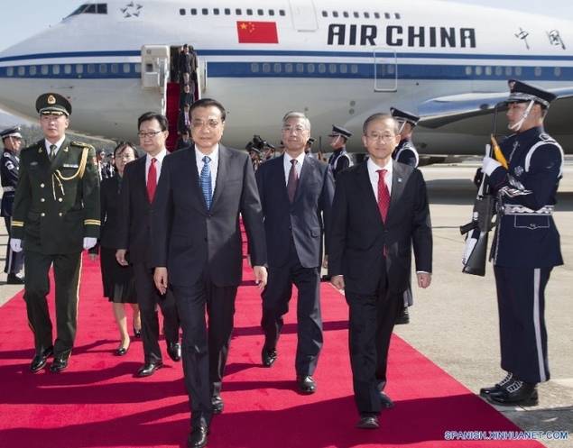 El Premier chino visita Corea del Sur para participar en una cumbre tripartita