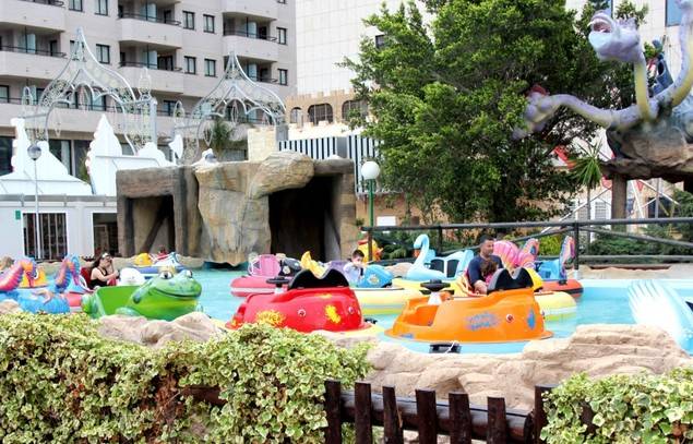 La Asociación ALUDME y la Fundación Marina d’Or organizan un gran acto benéfico