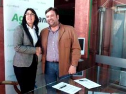 Nuevo acuerdo de CaixaBank e Infaoliva para promover la financiación de los productores